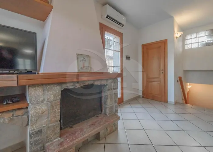 Lejlighed Il Borghetto - Goelba *